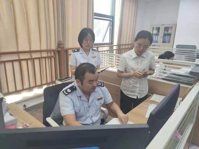 独山税务 “精准把脉”送政策 惠企利民促发展